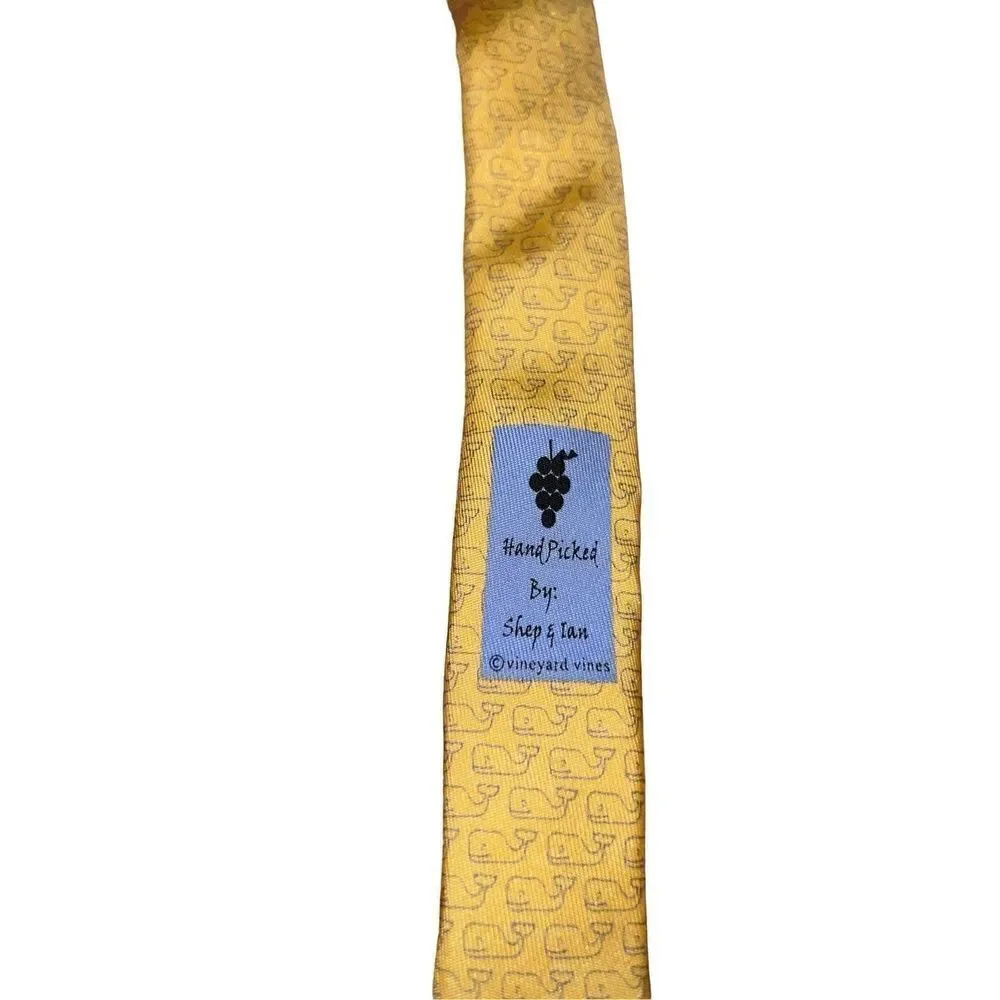 Vineyard Vines Golden Whale Logo Print Handmade in USA Necktie
